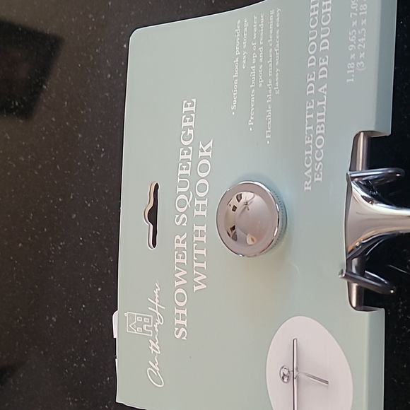 🚿Shower Squeegee w/Hook - Picture 4 of 7